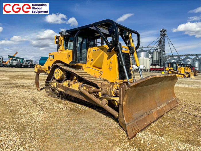 2013 CATERPILLAR D8T